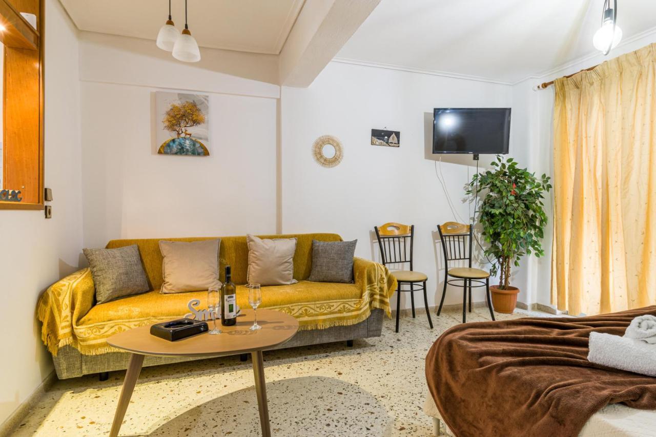 Loutraki Beach & Casino Condo Kültér fotó