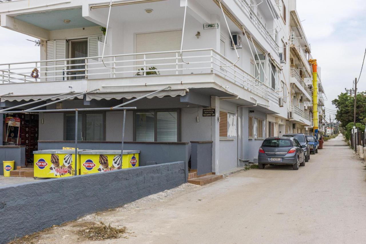Loutraki Beach & Casino Condo Kültér fotó